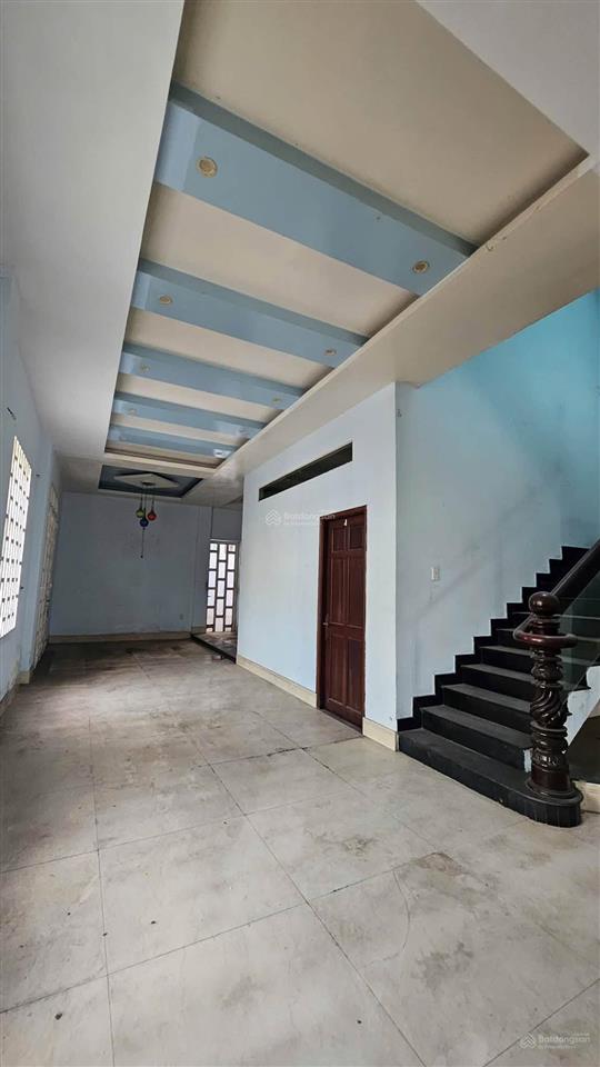 Ngân hàng thanh lý tài sản nhà riêng tại bến bình đông, 18,5 tỷ, 148,7 m2, pháp lý đầy đủ