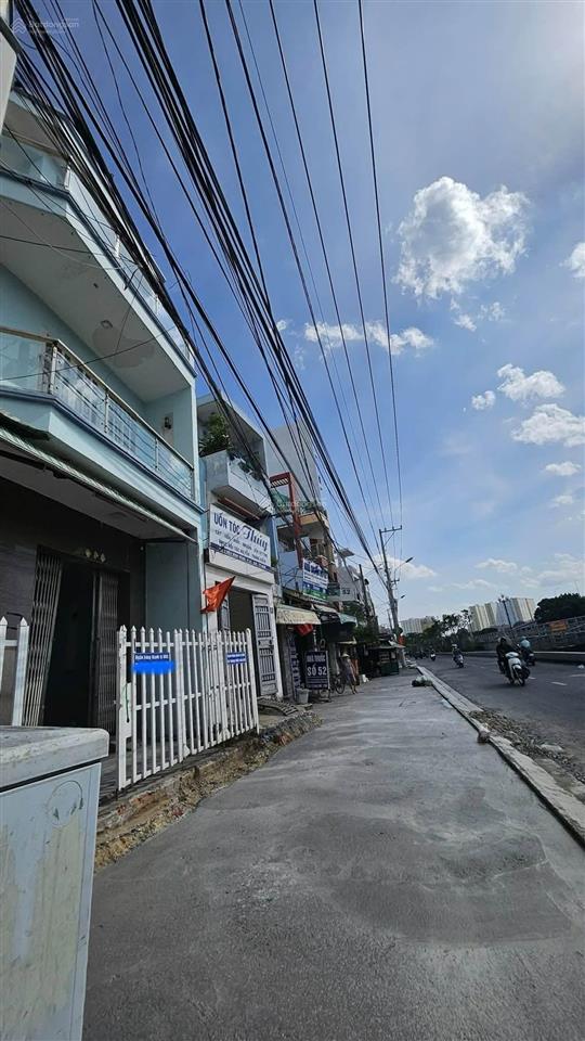 Ngân hàng thanh lý tài sản nhà riêng tại bến bình đông, 18,5 tỷ, 148,7 m2, pháp lý đầy đủ