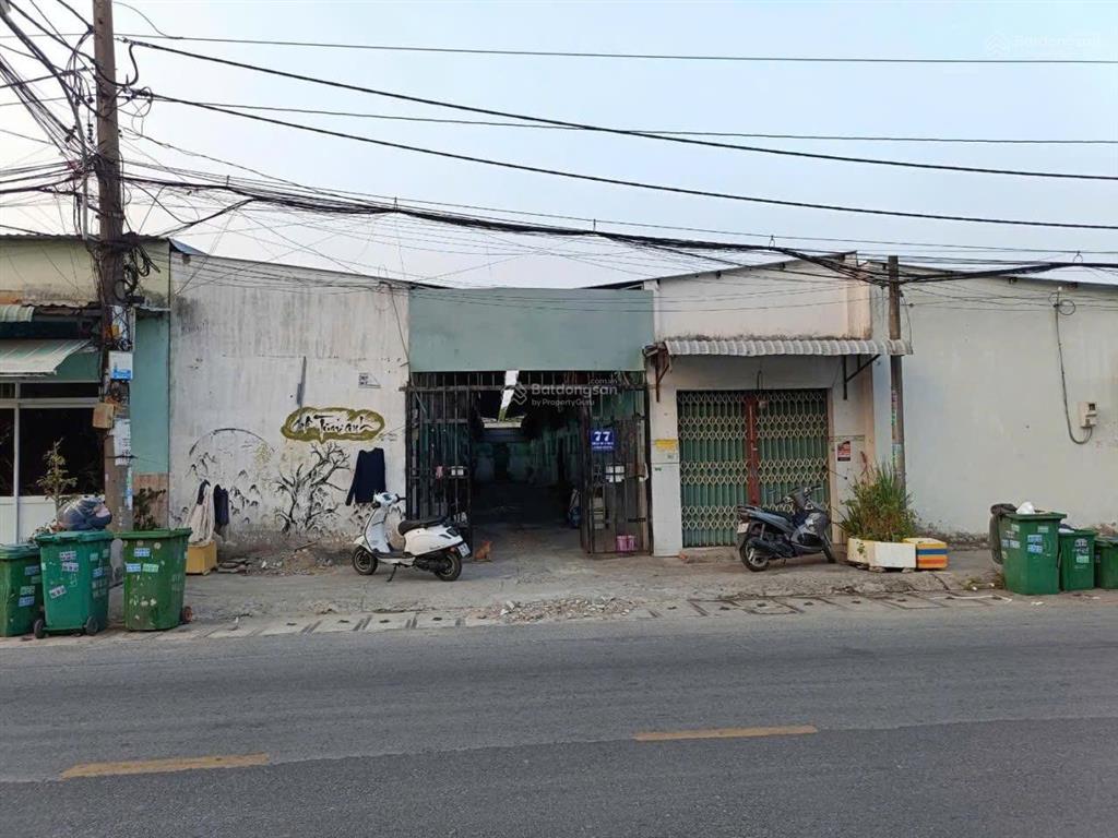 Bán nhà mt đg bầu trâm . có phòng trọ cho thuê 20tr/th. vị trí đẹp. cách tĩnh lộ 8 khoảng 500m