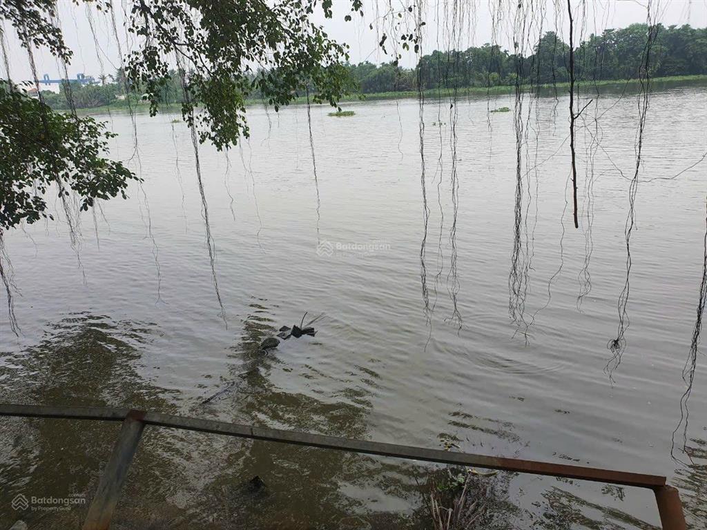 Bán đất mt rạch nhị bình hóc môn dt 1500m. khu vực đang phát triển. vị trí đẹp giá 5.5tr/m