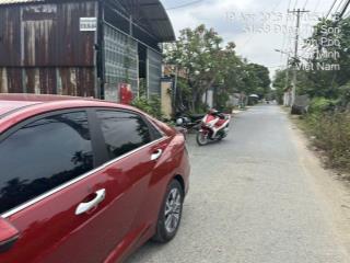 Bán nhà mt đg nhị bình 18 dt (5x25m) đg xe tải thông. vị trí đẹp, giá 4tỷ. khu dân ở rất đông.