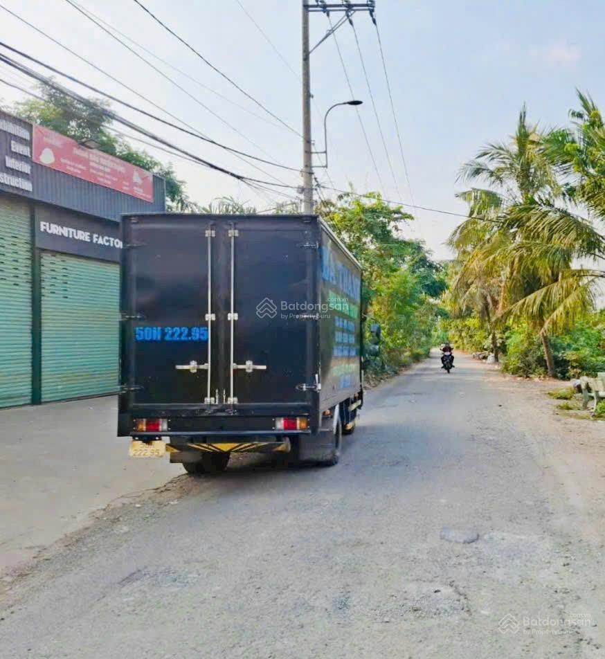 Bán đất mt nhị bình 4 dt(26x62m) thổ cư 300m. đường nhựa xe tải quay đầu. vị trí đẹp giá 19tỷ (tl)