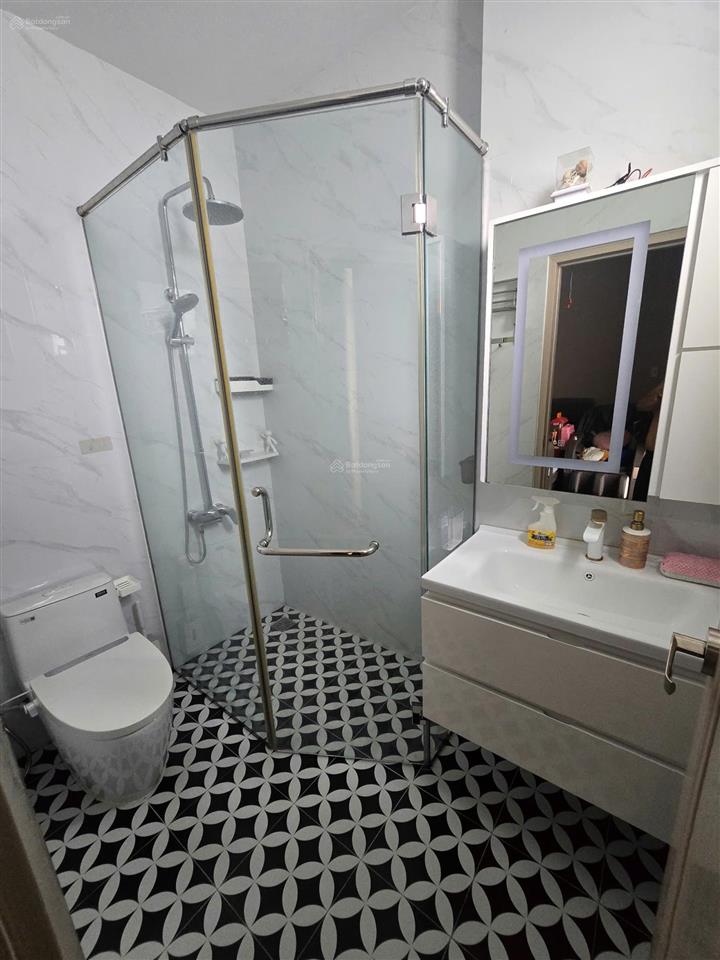 Bán nhà hẻm xe hơi trần phú quận 5 giá 14 tỷ