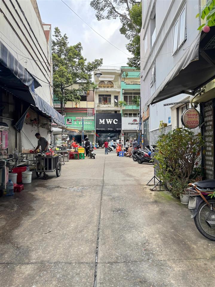 Sát mặt tiền nguyễn trãi q5 nhà 4 tầng chỉ 14 tỷ 800
