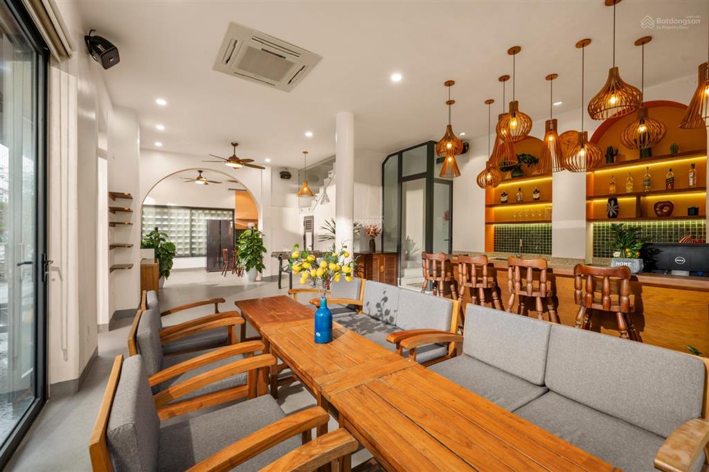Villa 2 mặt tiền khúc thừa dụ và vạn xuân, khối tân thành, biển an bàng, hội an