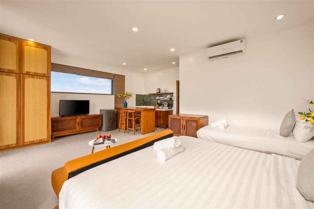 Villa 2 mặt tiền khúc thừa dụ và vạn xuân, khối tân thành, biển an bàng, hội an