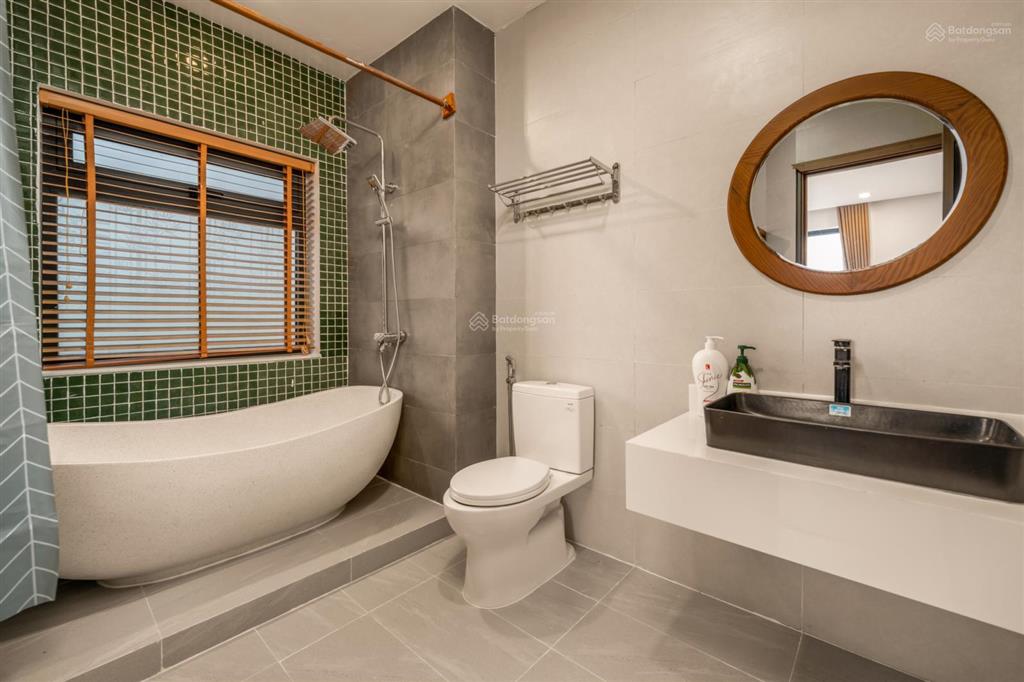 Villa 2 mặt tiền khúc thừa dụ và vạn xuân, khối tân thành, biển an bàng, hội an
