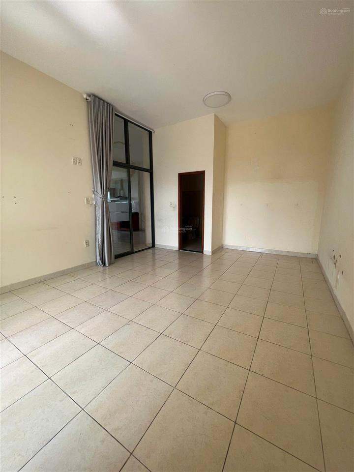 Cho thuê penthouse conic, kdc conic 13b, phong phú. giá  7,5 triệu/tháng diện tích  164m2