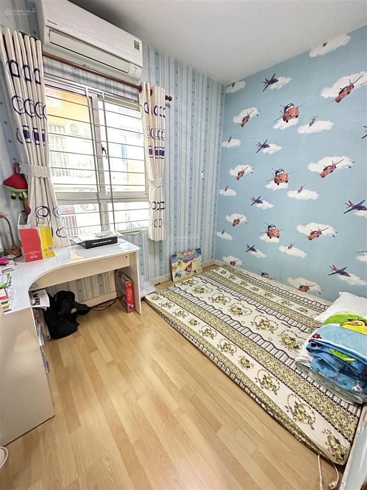 Nhà đẹp kdc conic  giá chỉ 2.95 tỷ  dt 88m2  dọn vào ở ngay.