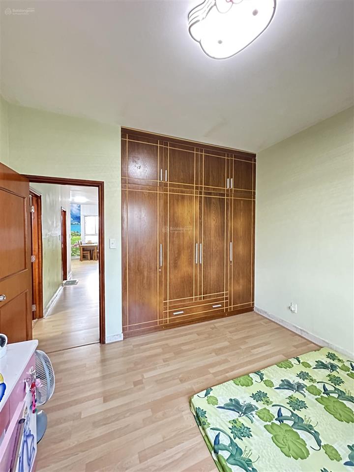 Nhà đẹp kdc conic  giá chỉ 2.95 tỷ  dt 88m2  dọn vào ở ngay.