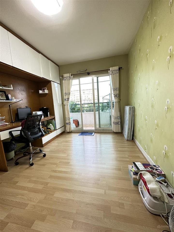 Nhà đẹp kdc conic  giá chỉ 2.95 tỷ  dt 88m2  dọn vào ở ngay.