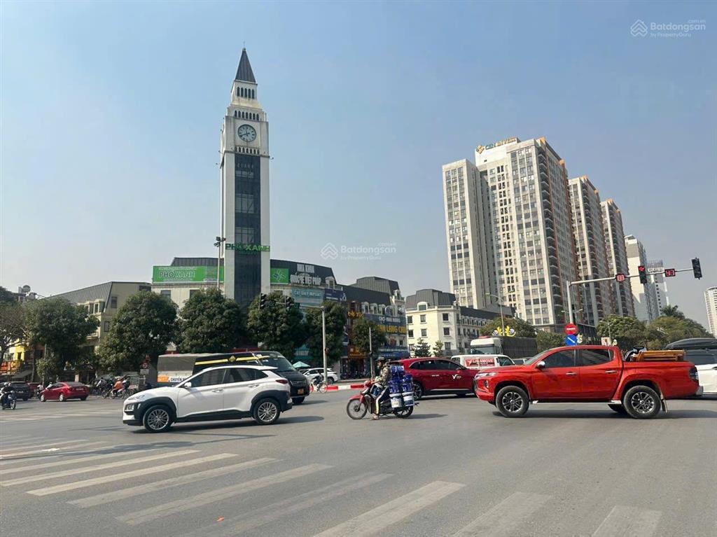 Bán liền kề đô thị văn phú ngay gần cột đồng hồ lacasta, vị trí hiếm nhà bán