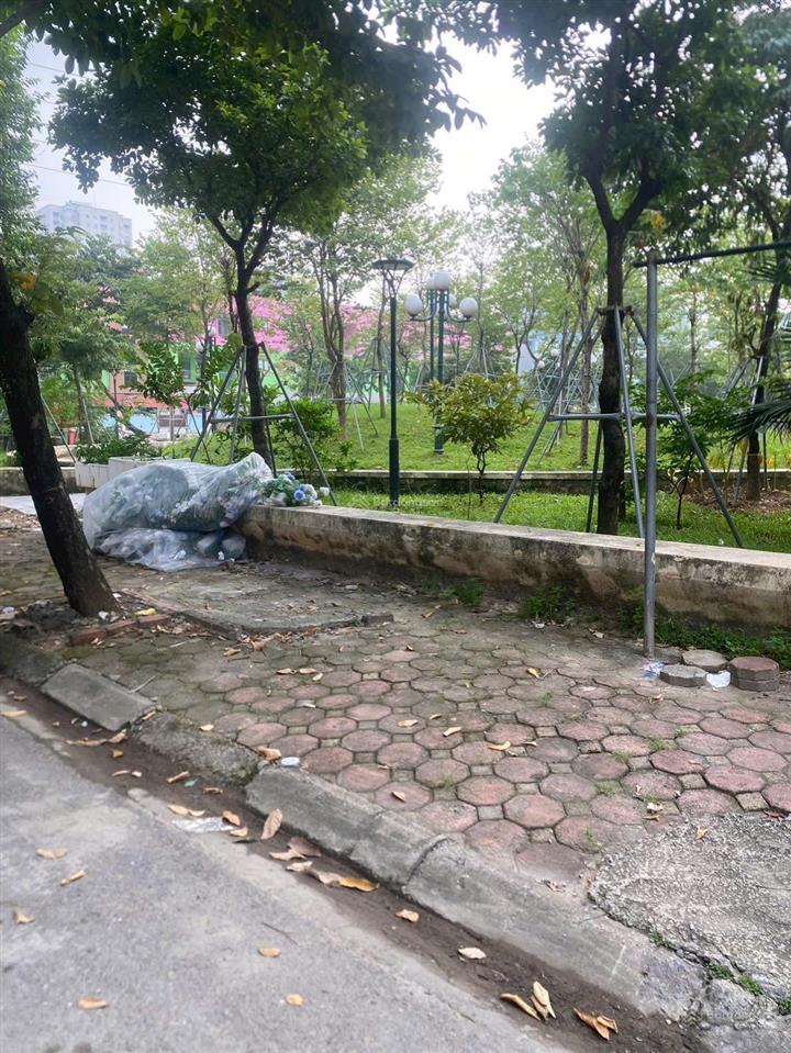Bán lô đất dịch vụ kiến hưng nhìn vườn hoa nội khu giá nhỉnh 10 tỷ