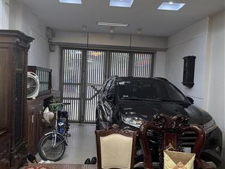 Chủ giảm giá 3 tỷ căn nhà thang máy mặt phố khu đô thị văn phú