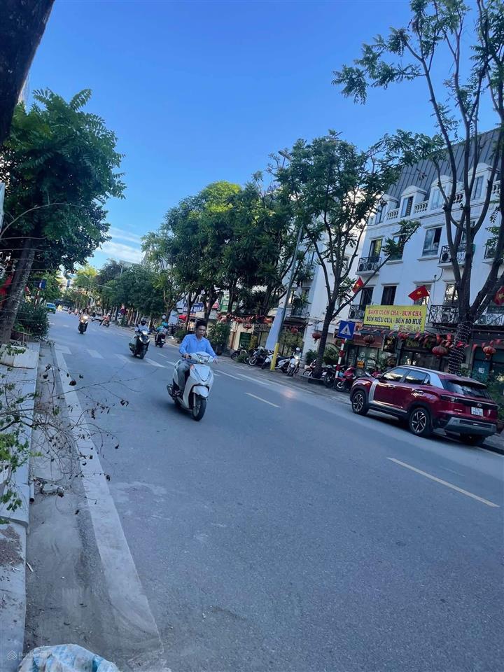 Rất hiếm! liền kề văn phú đường 42m kinh doanh bất chấp giá nhỉnh 24 tỷ