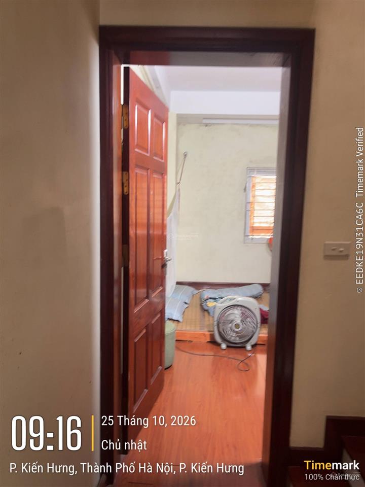 Liền kề văn phú 90m2 cạnh trường marie curie hoàn thiện ô chờ thang máy, giá 16,8 tỷ