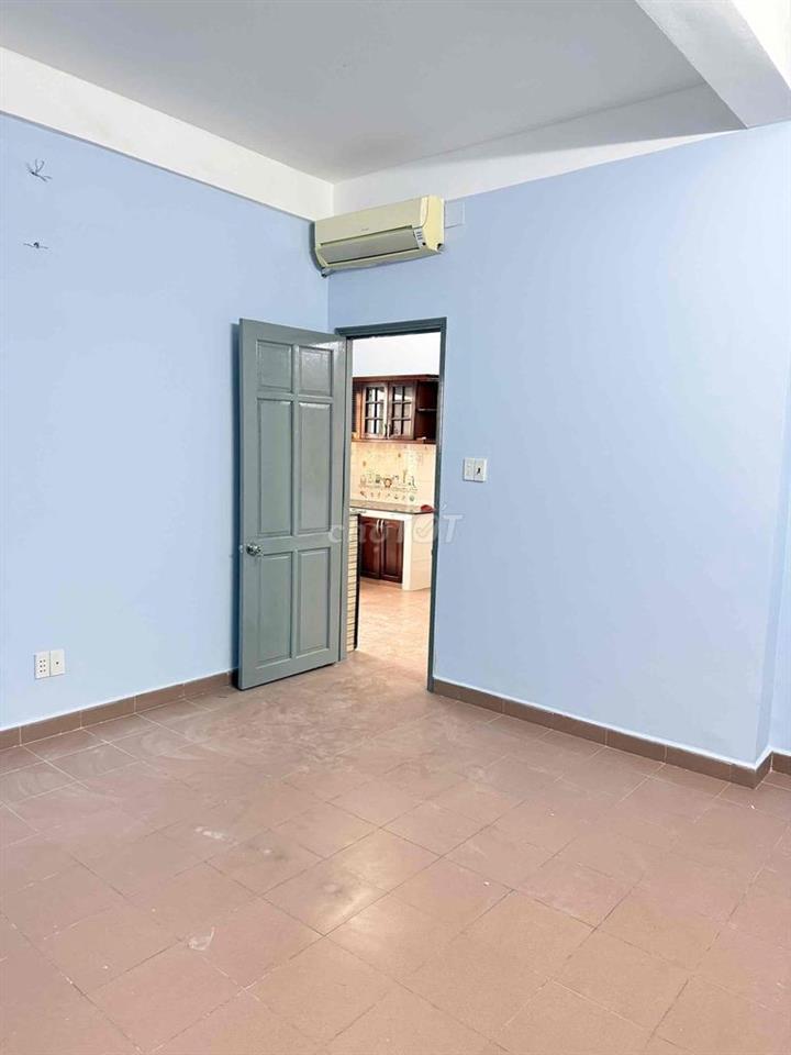 Căn hộ Him Lam Ba Tơ (cuối đường Phạm Thế Hiển)