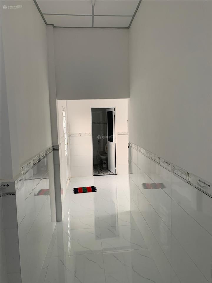 Bán nhà và đất 371 m2 vuông thổ cư giá 1.3 tỷ