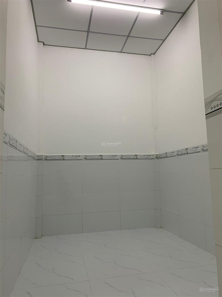 Bán nhà và đất 371 m2 vuông thổ cư giá 1.3 tỷ