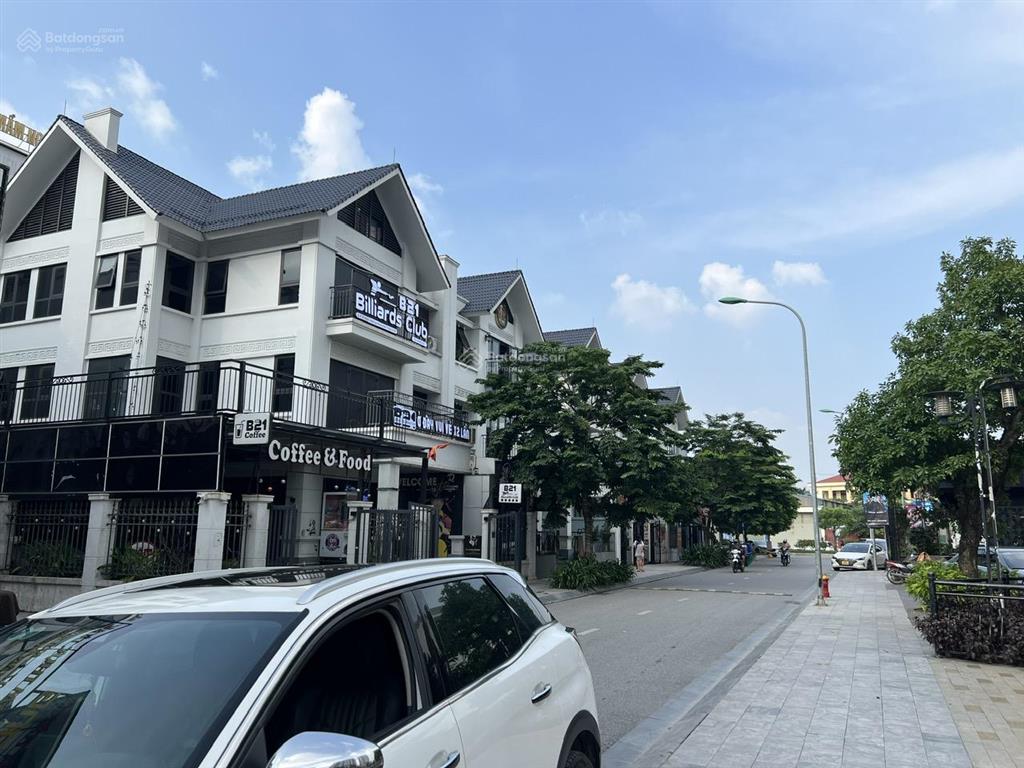 Biệt thự view hồ điều hòa kđt hateco apollo đường lớn 70m