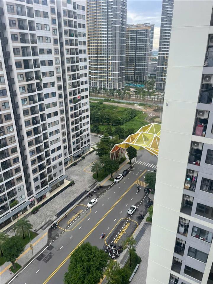 Cho thuê căn 3pn the origami  full nội thất  giá 12tr  ban công đông nam  view vườn nhật cá koi