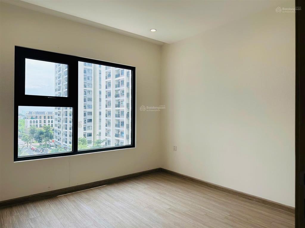 Bán căn 3pn 81,5m2 origami sẵn sổ. giá 3,75 tỷ all in. đông bắc. view trực diện hồ bơi. tầng thấp