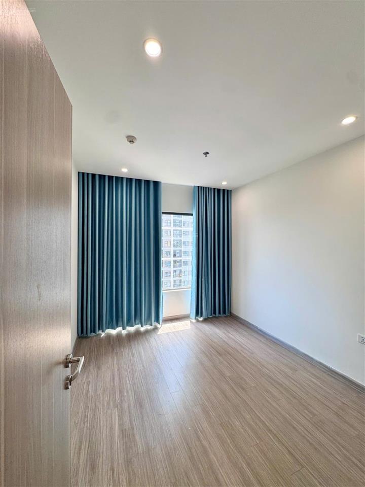 Bán căn 2pn 59m2 khu s3 rainbow  sẵn sổ hồng. giá 2,75 tỷ all in. hướng tây tứ trạch. vin q9