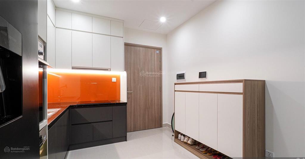 Bán căn 2pn+ 69m2 rainbow. sẵn sổ hồng. giá 3,2tỷ all in. hướng đông bắc. vinhomes grand park q9
