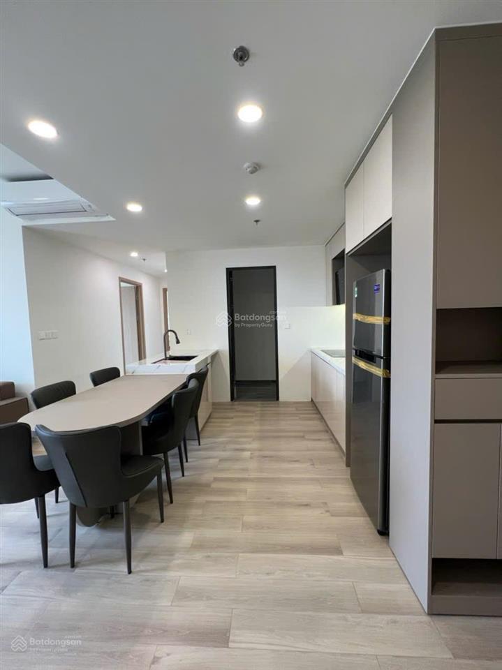 Bán căn 2pn 74m2 masteri lumiere q9. sổ hồng. hướng đông nam. giá 4,4 tỷ all in. full nội thất đẹp