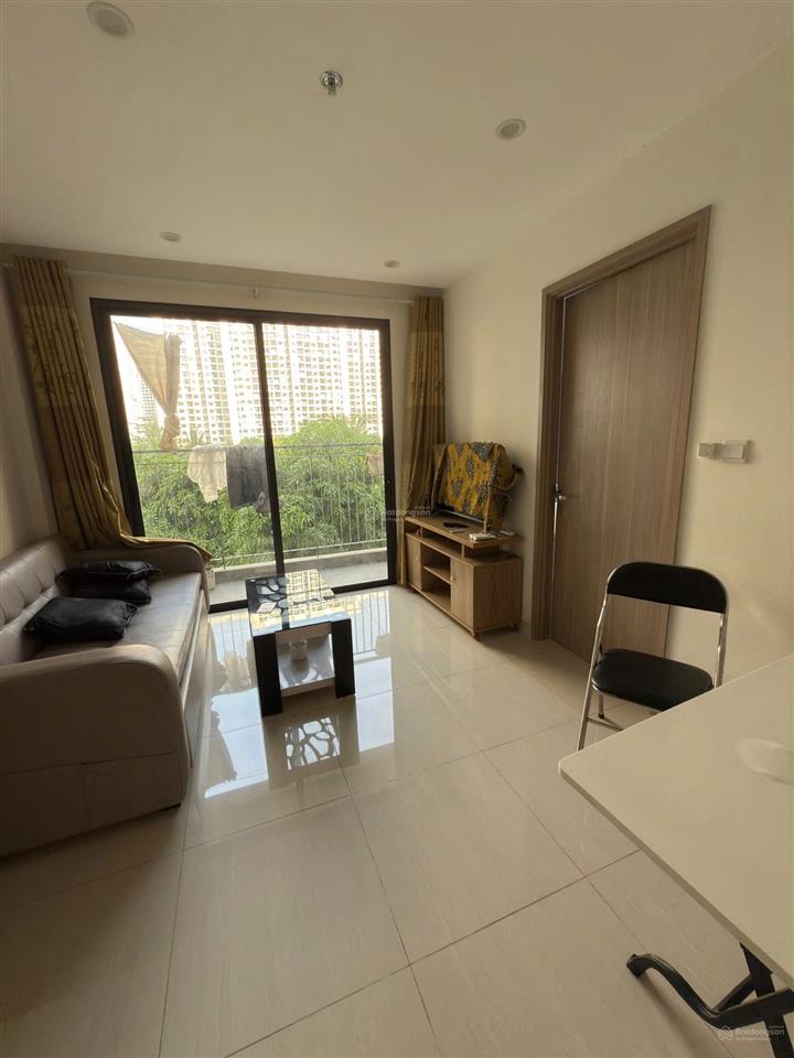 Bán căn hộ 2pn 2wc origami. giá 2,9 tỷ all in. sẵn sổ. view hồ bơi. hướng đông nam. vinhomes q9