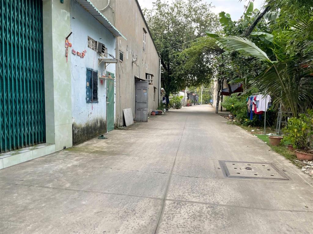 Đất thổ cư đường 5m bê tông 1 xoẹt tô ký, 6 lô, 4.85 tỷ