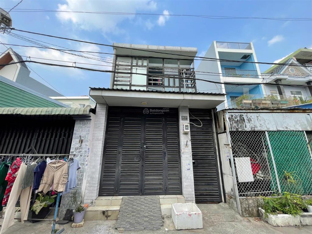 Nhà đúc lửng + 3 phòng trọ, 2 sẹc đường đồng tâm, 4m x 22m,