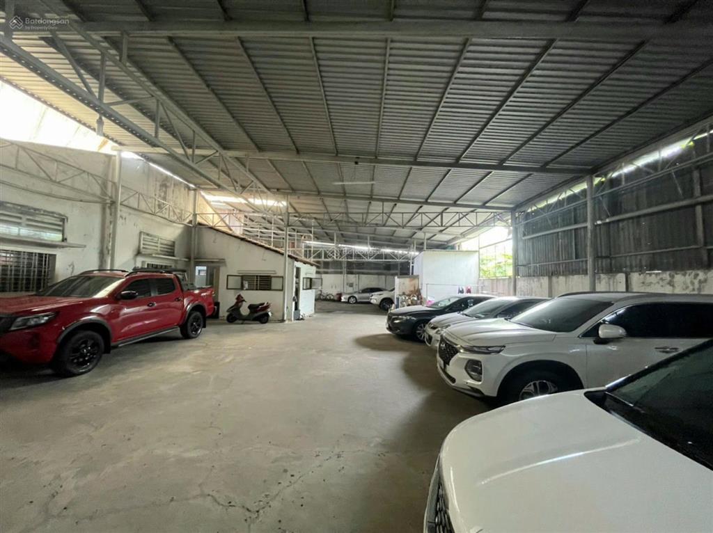 Bán đất thổ cư lớn 947m  trung tâm tt. hóc môn