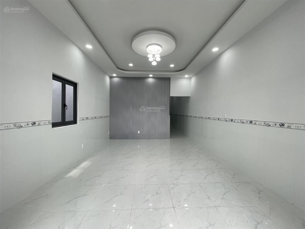 Bán nhà mặt tiền đường nhựa xuân thới thượng 27, xã bà điểm, 4,95 tỷ, 5.5m x 30m