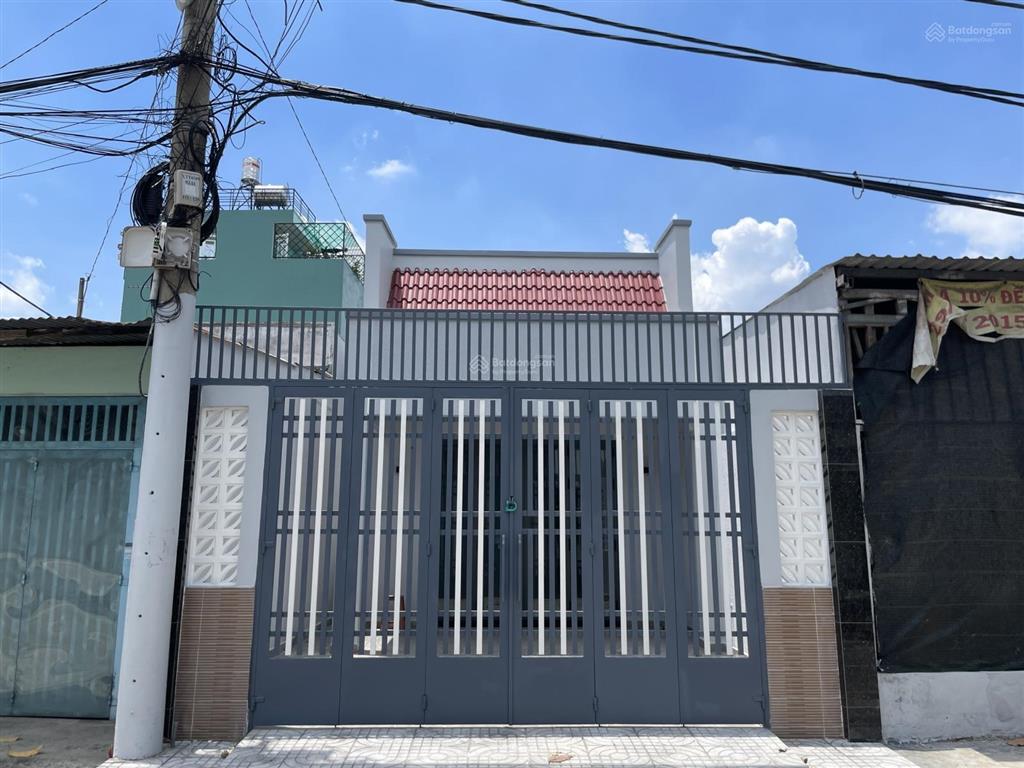 Bán nhà mặt tiền đường nhựa xuân thới thượng 27, xã bà điểm, 4,95 tỷ, 5.5m x 30m