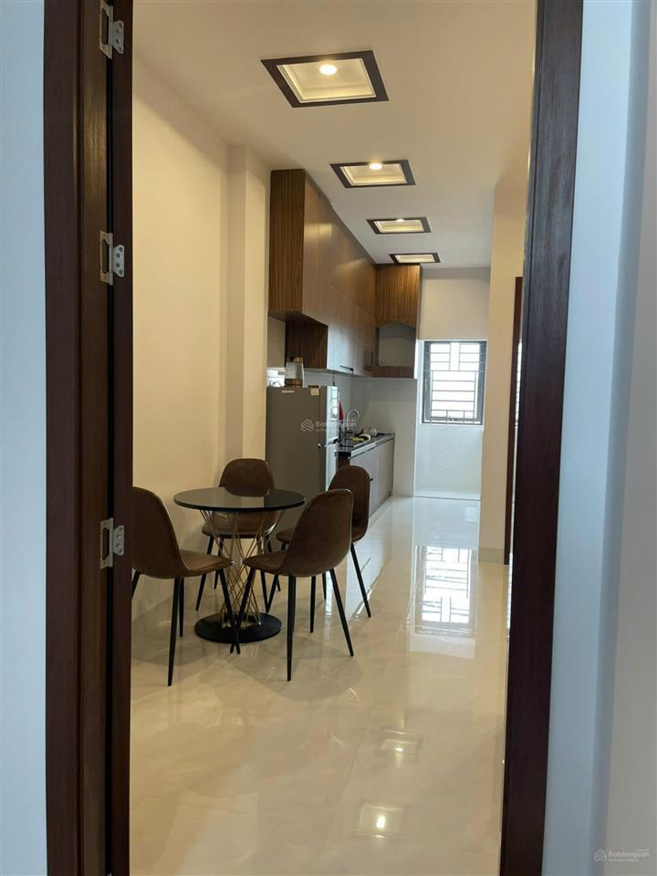 Bán nhà 3 tầng diện tích 100m2