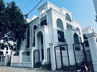 Bán nhanh biệt thự b2.2 hướng tây giá 80tr/m2. đường 14m, thanh toán sớm giá thương lượng.