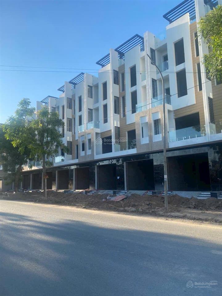 Bán nhanh liền kề thanh hà 117m2, đường 17m hướng đông, giá 78tr/m2. gần trường victoria thăng long