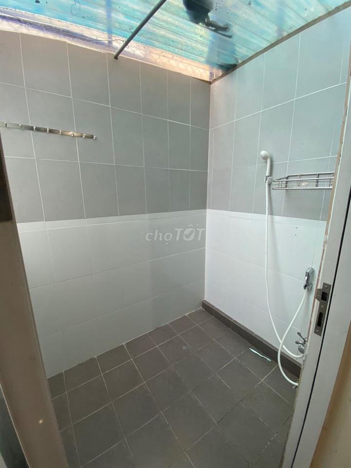 Phòng 25m2 đầy đủ nội thất tại đường Phú Thuận, Quận 7 