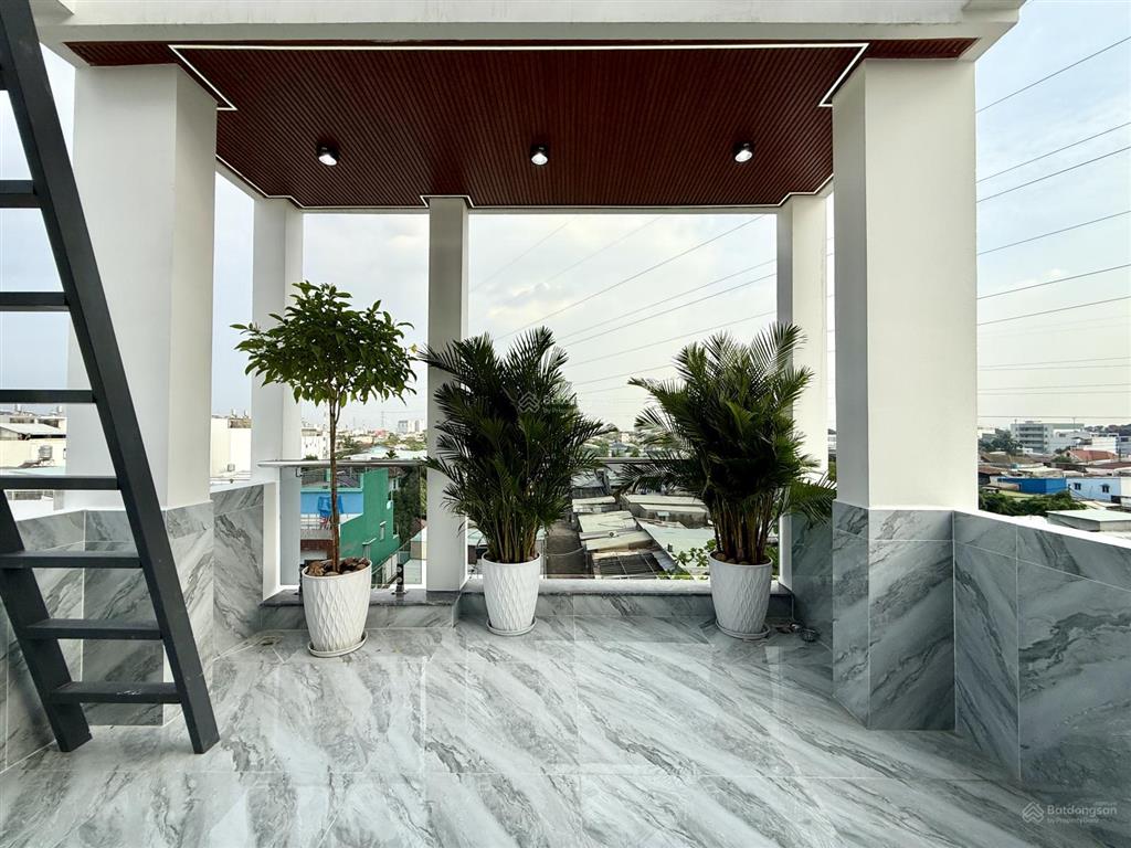 Nhà mặt tiền kinh doanh đường thạnh lộc 16, 4x22m, lửng, 3lầu, 5pn, p. thờ, gara ô tô, hướng đnam