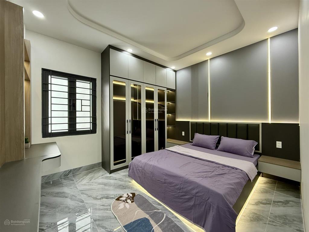 Nhà mặt tiền kinh doanh đường thạnh lộc 16, 4x22m, lửng, 3lầu, 5pn, p. thờ, gara ô tô, hướng đnam