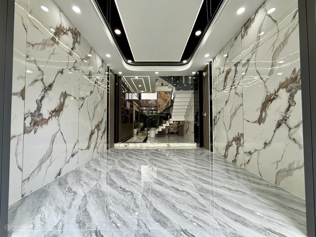 Nhà mặt tiền kinh doanh đường thạnh lộc 16, 4x22m, lửng, 3lầu, 5pn, p. thờ, gara ô tô, hướng đnam