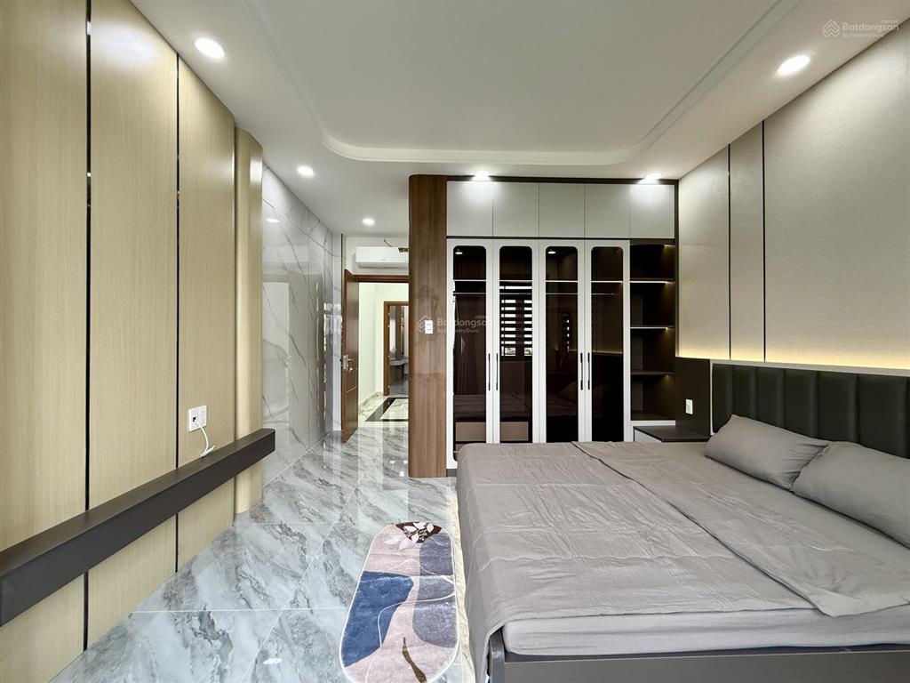 Nhà mặt tiền kinh doanh đường thạnh lộc 16, 4x22m, lửng, 3lầu, 5pn, p. thờ, gara ô tô, hướng đnam