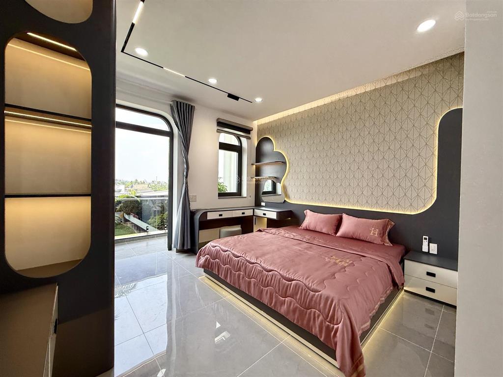 Nhà 1 sẹc đường thông tx 25, dt 4x19m, lửng, 3 lầu, 4pn, p. thờ, s. thượng, gara ô tô, 7,3 tỷ