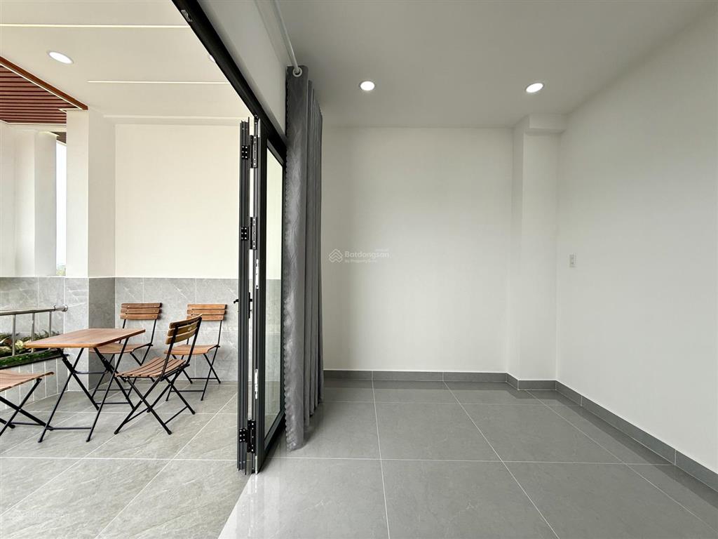 Nhà 1 sẹc đường thông tx 25, dt 4x19m, lửng, 3 lầu, 4pn, p. thờ, s. thượng, gara ô tô, 7,3 tỷ