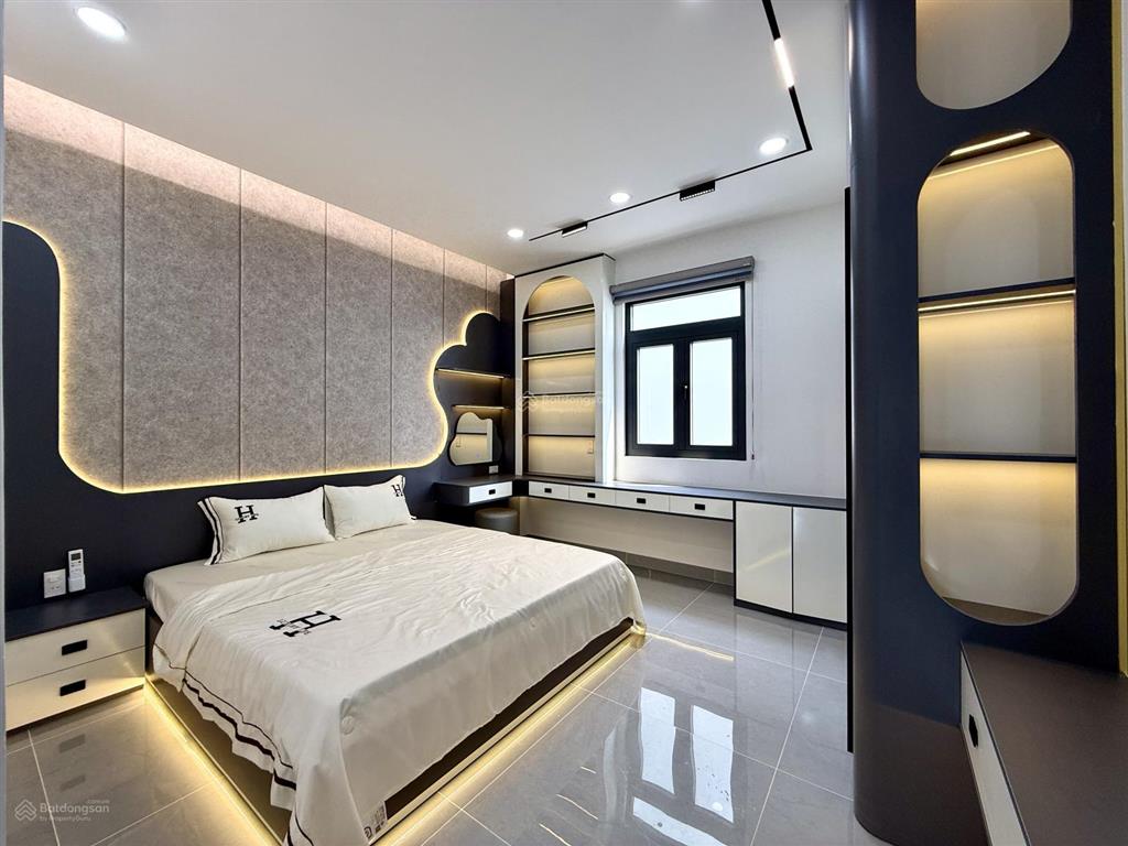 Nhà 1 sẹc đường thông tx 25, dt 4x19m, lửng, 3 lầu, 4pn, p. thờ, s. thượng, gara ô tô, 7,3 tỷ