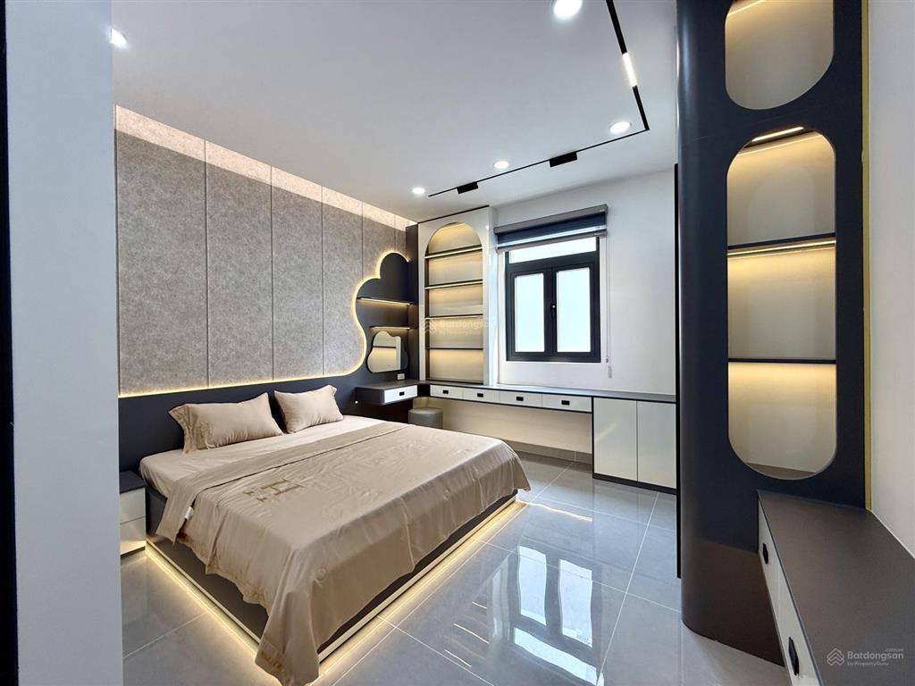 Nhà 1 sẹc đường thông tx 25, dt 4x19m, lửng, 3 lầu, 4pn, p. thờ, s. thượng, gara ô tô, 7,3 tỷ