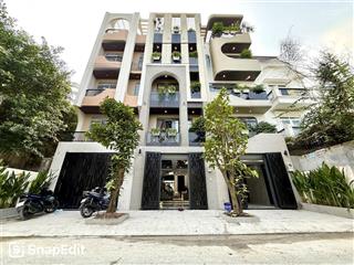 Nhà mặt kênh đường thông, sát bên trường học, dt4.3x15m, lửng, 3 lầu, 4pn, p.thờ, s.thượng