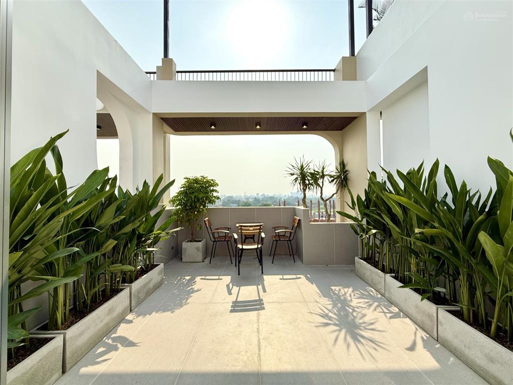 Nhà có thang máy đường thới an 16, dt4.3x18m, lửng, 3 lầu, 5 pn, phòng thờ, sân thượng, 8.5 tỷ