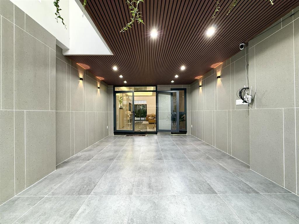 Nhà dt4.5x17m, lửng, 3 lầu, 4pn, p.thờ, gara ô tô, sân thượng, hướng tây, 7.35 tỷ,  0967 813 ***